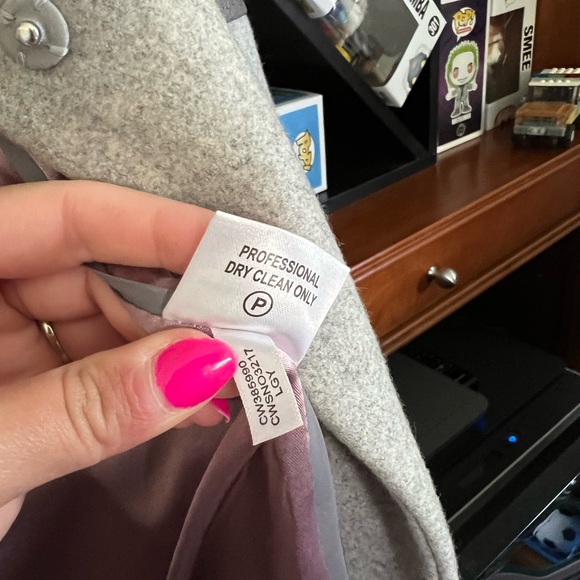 Calvin Klein jacket - Picture 9 of 11